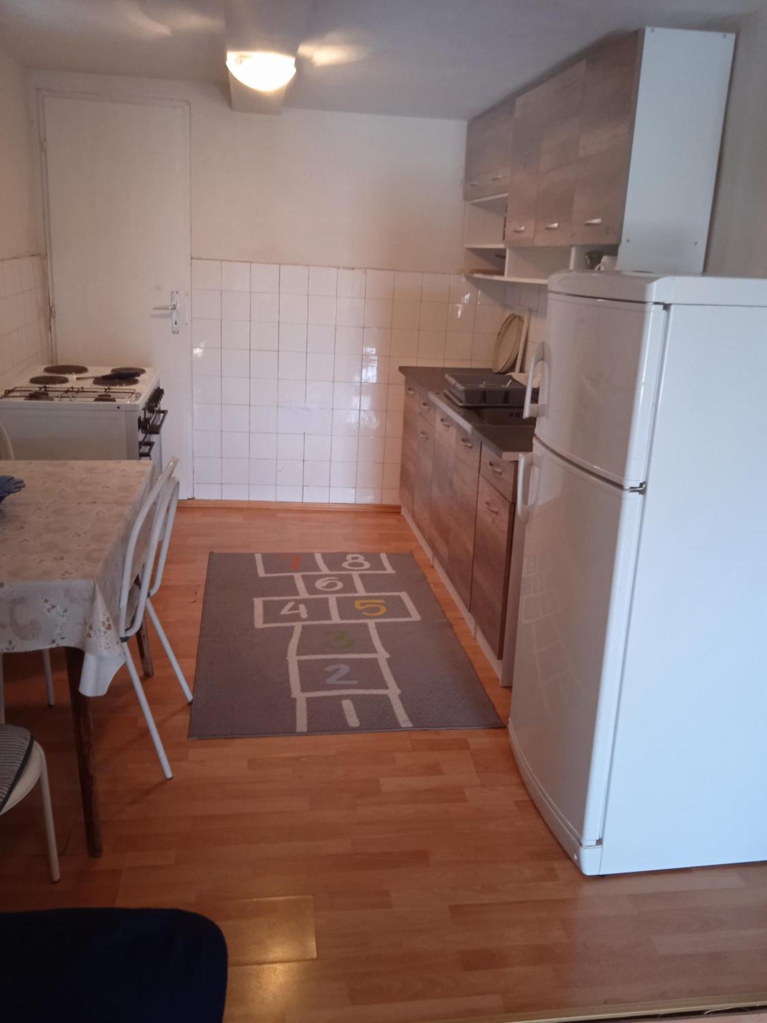 Apartment And Rooms Barbaric 内乌姆 外观 照片