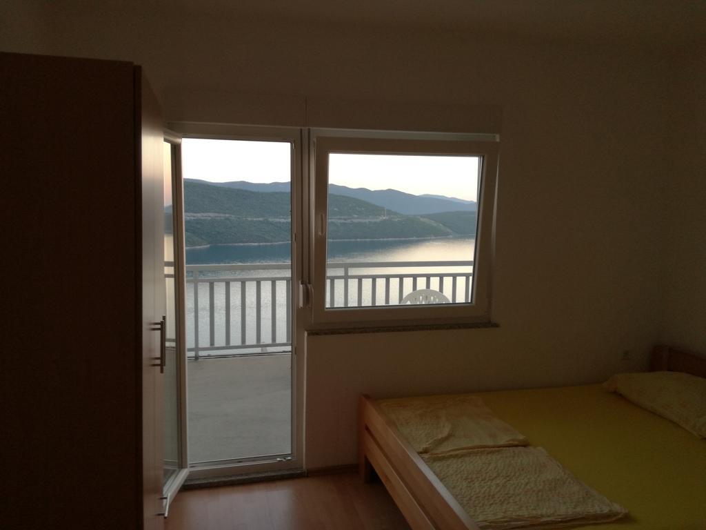 Apartment And Rooms Barbaric 内乌姆 外观 照片