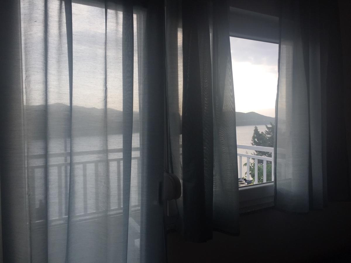 Apartment And Rooms Barbaric 内乌姆 外观 照片
