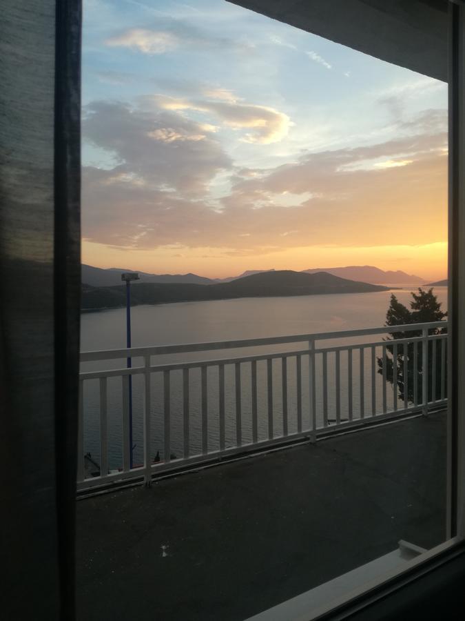 Apartment And Rooms Barbaric 内乌姆 外观 照片