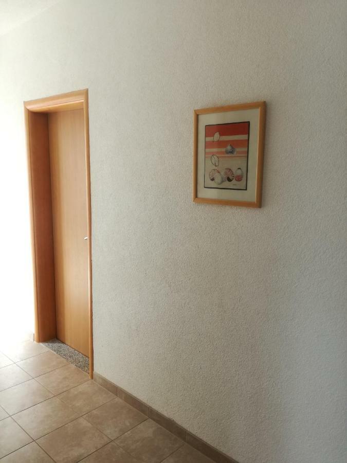Apartment And Rooms Barbaric 内乌姆 外观 照片